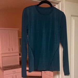 Lululemon Wundermost Teal Long Sleeve Women's Top